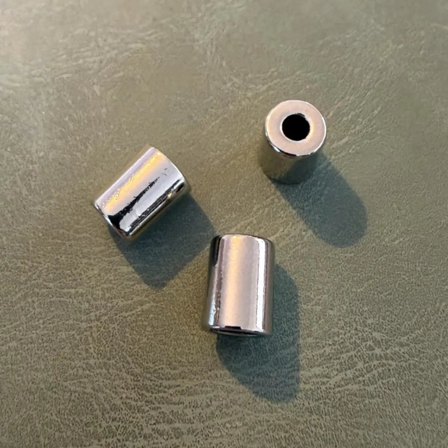 Метални накрайници Е-2062 Никел 12 мм – Класически прав модел, Луксозни накрайници Аксесоари