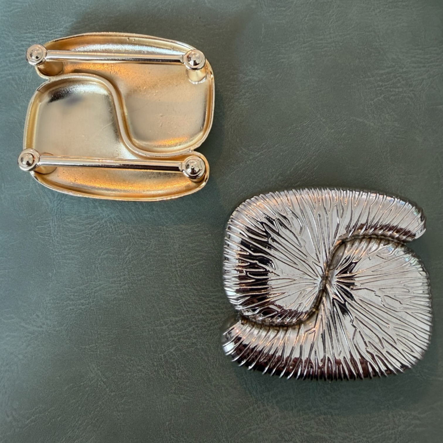 Метална катарама Е-2311 Сребриста 4 см – Уникална форма, Дизайнерска катарама за колани и дрехи Катарами