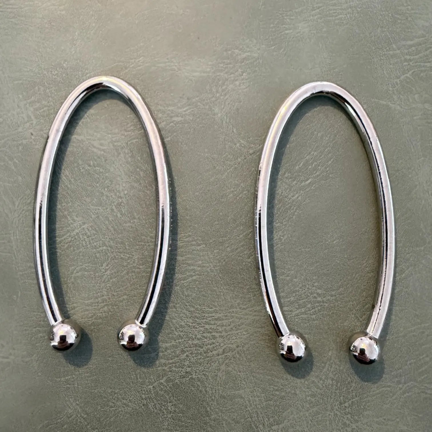 Метални халки Е-2315 Никел 2.5 см – Тип катарама, Елипсов модел с топчета Аксесоари