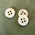SHELL 18 WHITE – Бели копчета от river shell за мъжки ризи с 4 дупки, натурални и дизайнерски Копчета